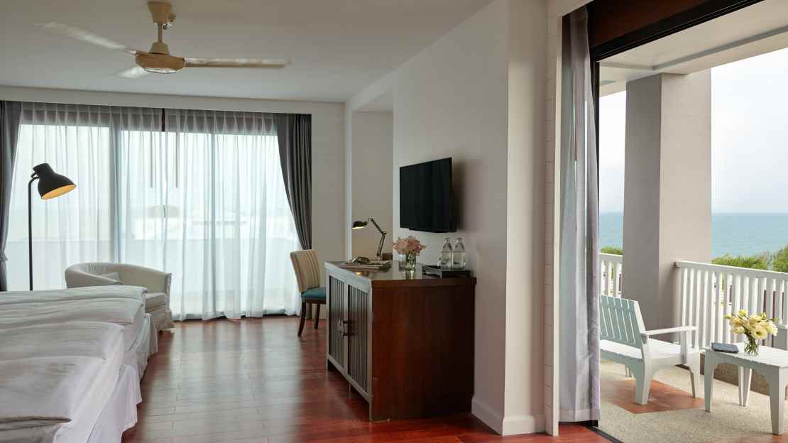 Mini Suite Sea and Horizon Balcony